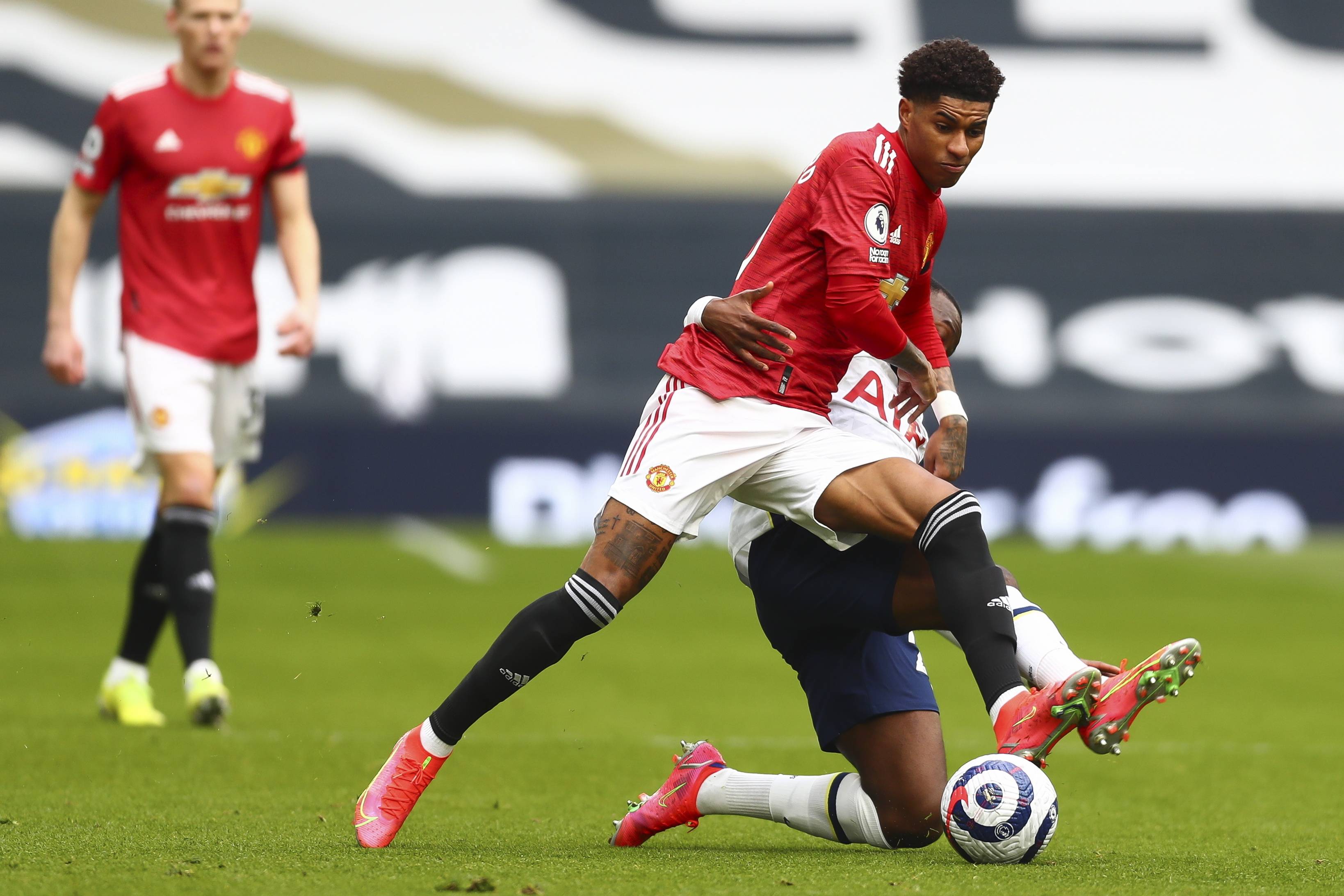 两队在攻击 两队在攻击